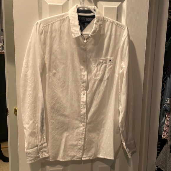 Tommy Hilfiger white  blouse. Classic fit. - Picture 1 of 6